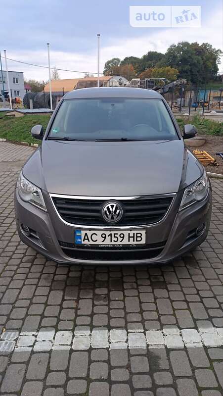 Внедорожник / Кроссовер Volkswagen Tiguan 2008 в 