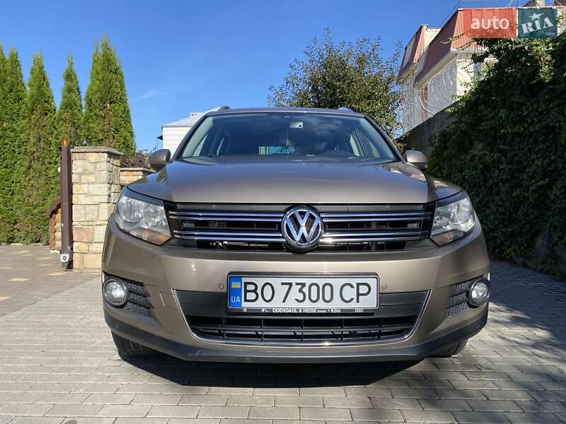 Позашляховик / Кросовер Volkswagen Tiguan 2013 в Тернополі