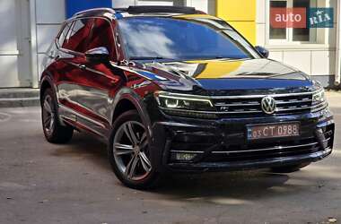 Внедорожник / Кроссовер Volkswagen Tiguan 2018 в Кропивницком