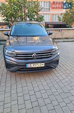 Внедорожник / Кроссовер Volkswagen Tiguan 2021 в Черновцах