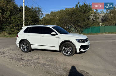 Внедорожник / Кроссовер Volkswagen Tiguan 2018 в Попельне