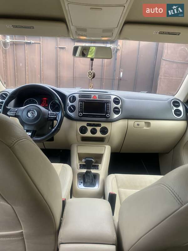 Внедорожник / Кроссовер Volkswagen Tiguan 2008 в Днепре
