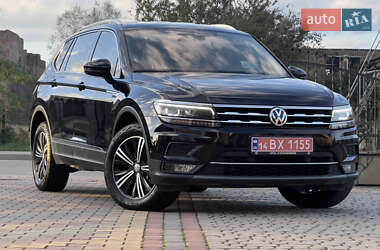 Внедорожник / Кроссовер Volkswagen Tiguan 2021 в Самборе