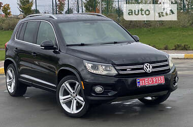 Внедорожник / Кроссовер Volkswagen Tiguan 2015 в Ирпене