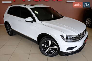 Внедорожник / Кроссовер Volkswagen Tiguan 2020 в Одессе