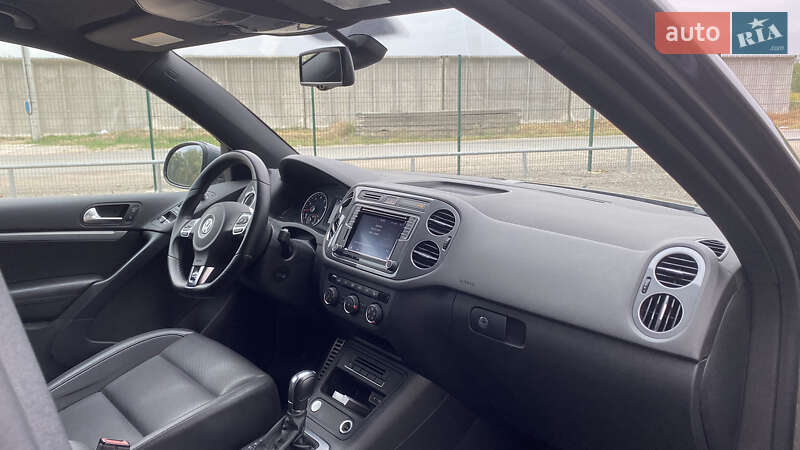 Внедорожник / Кроссовер Volkswagen Tiguan 2016 в Броварах