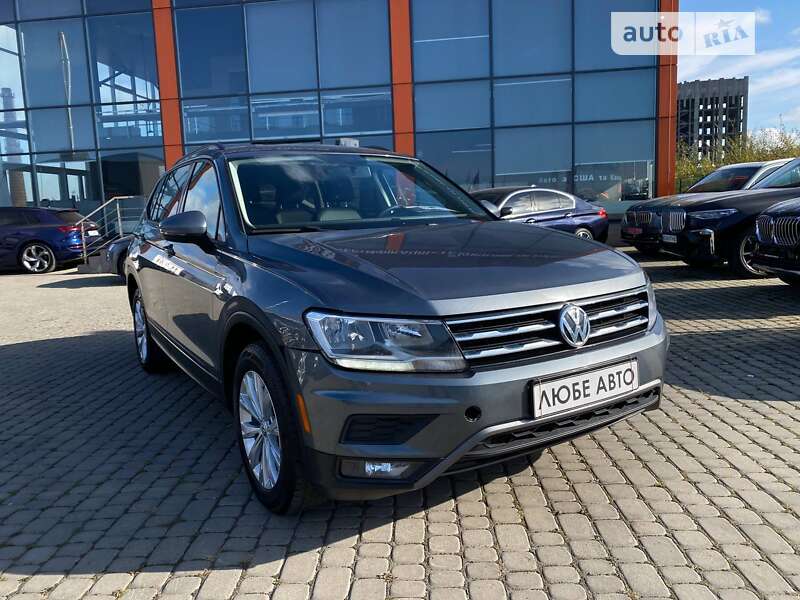 Позашляховик / Кросовер Volkswagen Tiguan 2017 в Львові