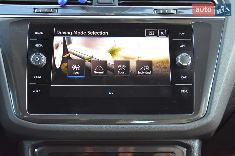 Внедорожник / Кроссовер Volkswagen Tiguan 2021 в Трускавце