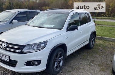 Позашляховик / Кросовер Volkswagen Tiguan 2015 в Львові