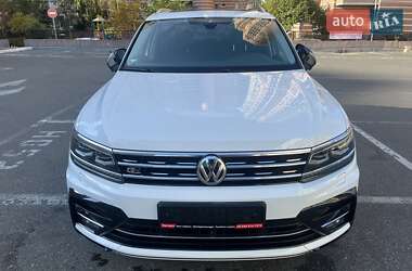 Внедорожник / Кроссовер Volkswagen Tiguan 2019 в Киеве