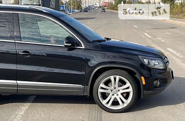 Внедорожник / Кроссовер Volkswagen Tiguan 2013 в Киеве