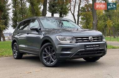 Внедорожник / Кроссовер Volkswagen Tiguan 2021 в Киеве