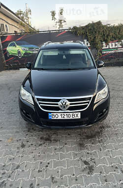 Позашляховик / Кросовер Volkswagen Tiguan 2010 в Теребовлі