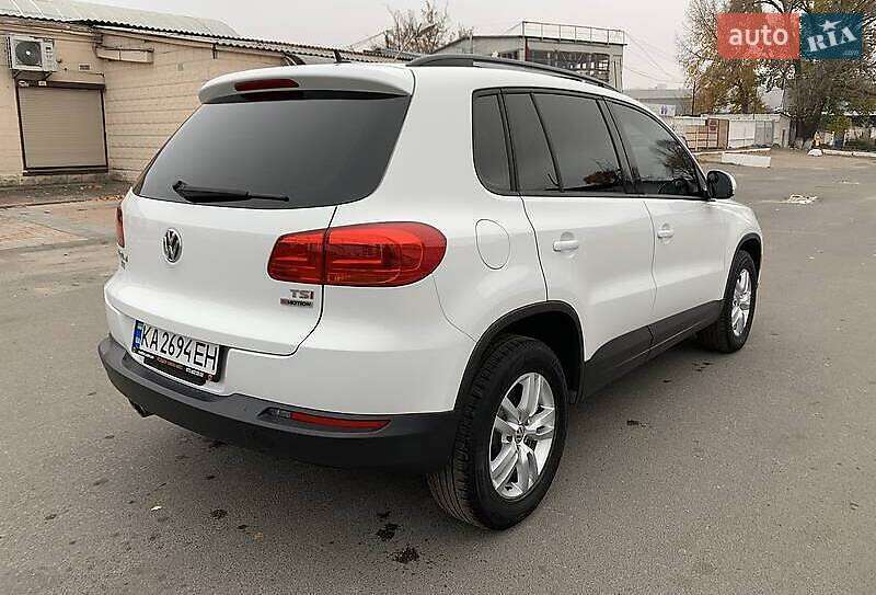Внедорожник / Кроссовер Volkswagen Tiguan 2016 в Киеве фото 12 Внедорожник / Кроссовер Volkswagen Tiguan 2016 в Киеве