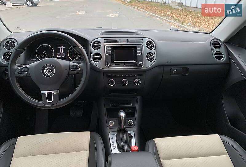 Внедорожник / Кроссовер Volkswagen Tiguan 2016 в Киеве фото 34 Внедорожник / Кроссовер Volkswagen Tiguan 2016 в Киеве