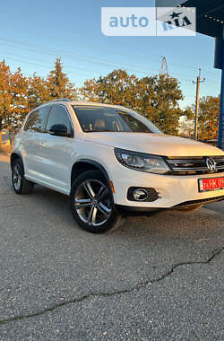 Позашляховик / Кросовер Volkswagen Tiguan 2016 в Кропивницькому