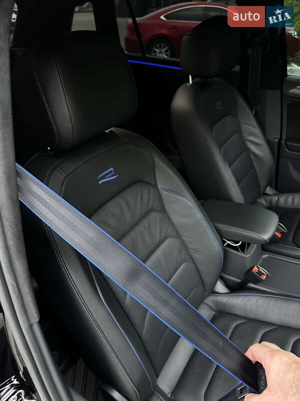 Внедорожник / Кроссовер Volkswagen Tiguan 2022 в Днепре