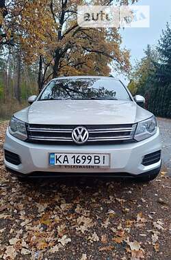 Позашляховик / Кросовер Volkswagen Tiguan 2014 в Києві