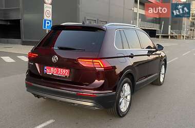 Позашляховик / Кросовер Volkswagen Tiguan 2018 в Києві