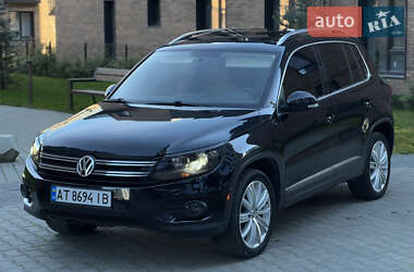 Внедорожник / Кроссовер Volkswagen Tiguan 2012 в Ивано-Франковске