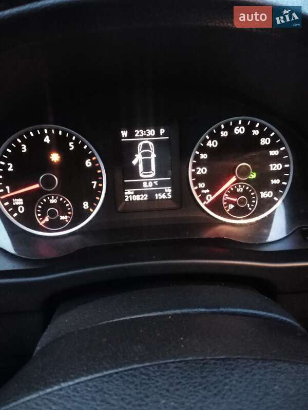 Внедорожник / Кроссовер Volkswagen Tiguan 2009 в Старом Самборе