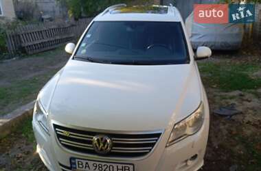 Позашляховик / Кросовер Volkswagen Tiguan 2010 в Павлограді