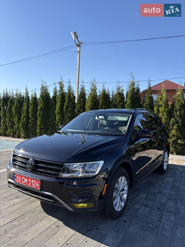 Внедорожник / Кроссовер Volkswagen Tiguan 2018 в Луцке