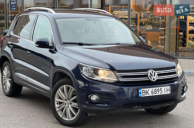 Позашляховик / Кросовер Volkswagen Tiguan 2012 в Дніпрі