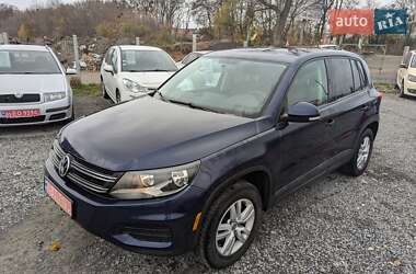 Внедорожник / Кроссовер Volkswagen Tiguan 2012 в Ровно