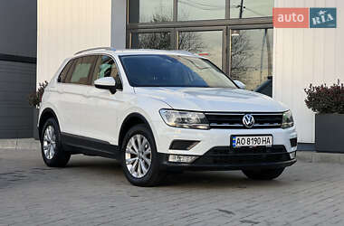 Внедорожник / Кроссовер Volkswagen Tiguan 2017 в Ужгороде