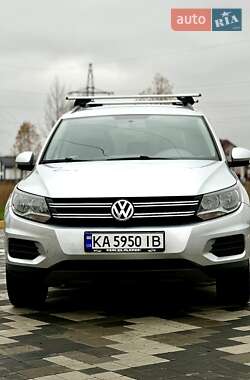 Позашляховик / Кросовер Volkswagen Tiguan 2017 в Ірпені