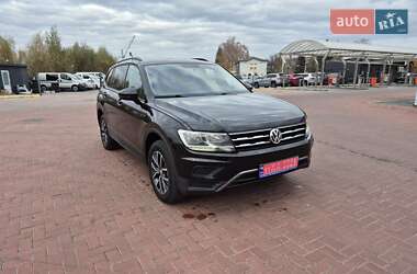 Внедорожник / Кроссовер Volkswagen Tiguan 2021 в Ровно