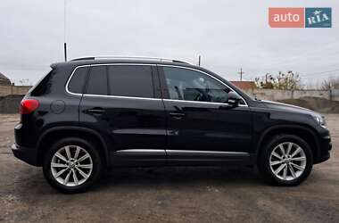 Внедорожник / Кроссовер Volkswagen Tiguan 2014 в Славянске