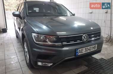 Позашляховик / Кросовер Volkswagen Tiguan 2019 в Дніпрі