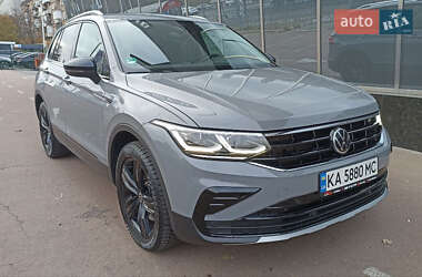 Внедорожник / Кроссовер Volkswagen Tiguan 2020 в Киеве