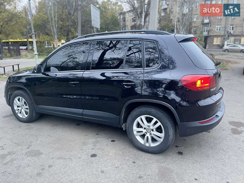 Внедорожник / Кроссовер Volkswagen Tiguan 2014 в Одессе