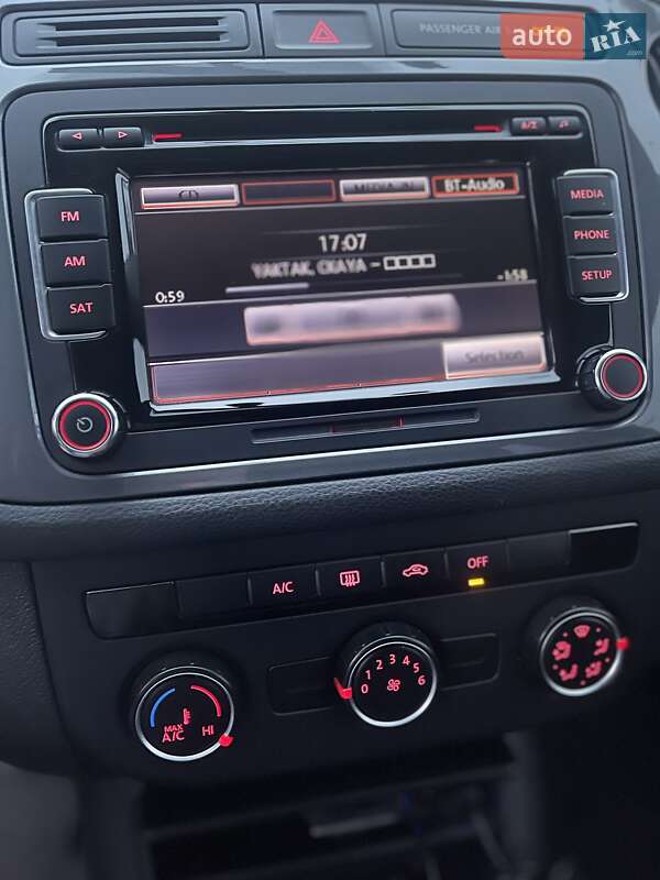 Внедорожник / Кроссовер Volkswagen Tiguan 2014 в Одессе