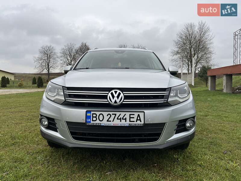 Внедорожник / Кроссовер Volkswagen Tiguan 2012 в Чорткове