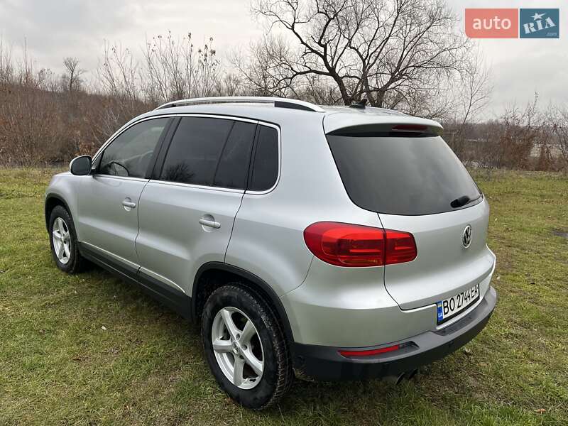 Внедорожник / Кроссовер Volkswagen Tiguan 2012 в Чорткове