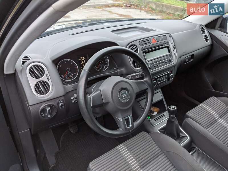 Внедорожник / Кроссовер Volkswagen Tiguan 2011 в Песчанке фото 11 Внедорожник / Кроссовер Volkswagen Tiguan 2011 в Песчанке