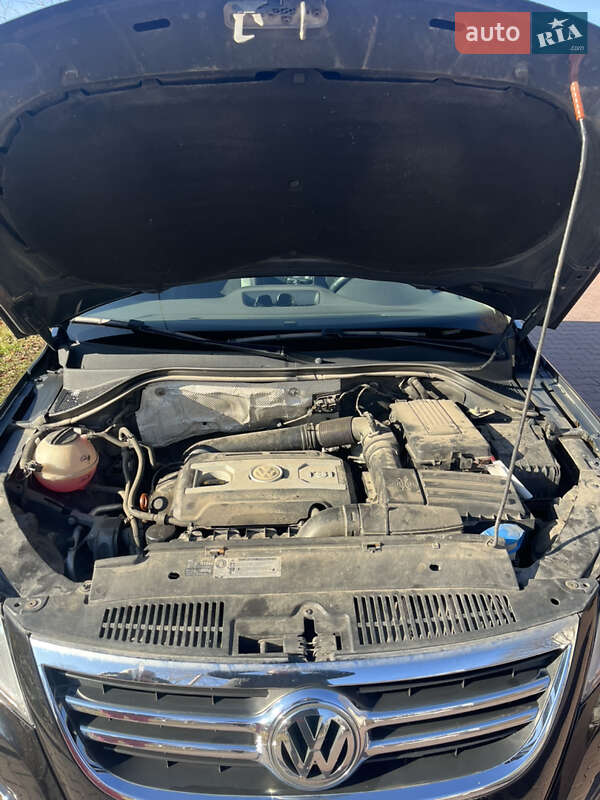 Внедорожник / Кроссовер Volkswagen Tiguan 2010 в Хмельницком фото 20 Внедорожник / Кроссовер Volkswagen Tiguan 2010 в Хмельницком