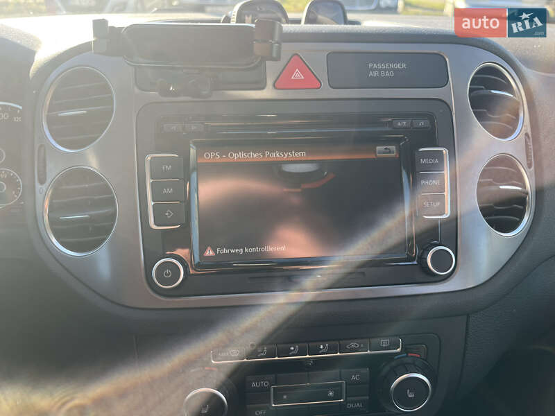 Внедорожник / Кроссовер Volkswagen Tiguan 2010 в Хмельницком фото 31 Внедорожник / Кроссовер Volkswagen Tiguan 2010 в Хмельницком