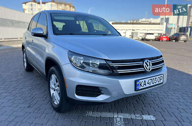 Внедорожник / Кроссовер Volkswagen Tiguan 2012 в Крюковщине