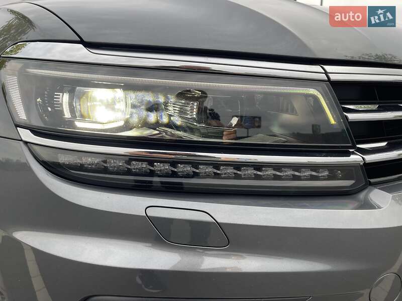 Позашляховик / Кросовер Volkswagen Tiguan 2020 в Мукачевому