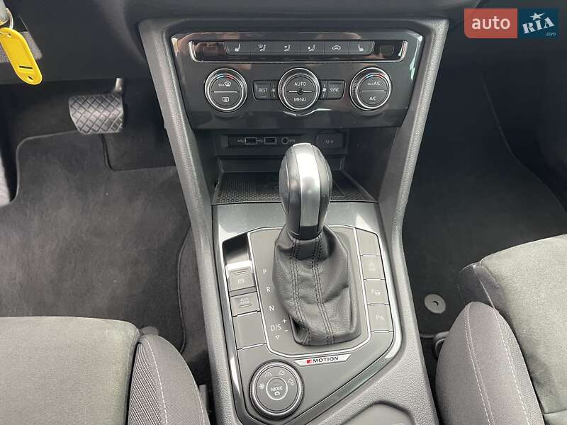 Позашляховик / Кросовер Volkswagen Tiguan 2020 в Мукачевому