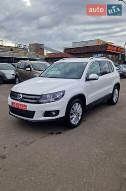 Позашляховик / Кросовер Volkswagen Tiguan 2011 в Миколаєві