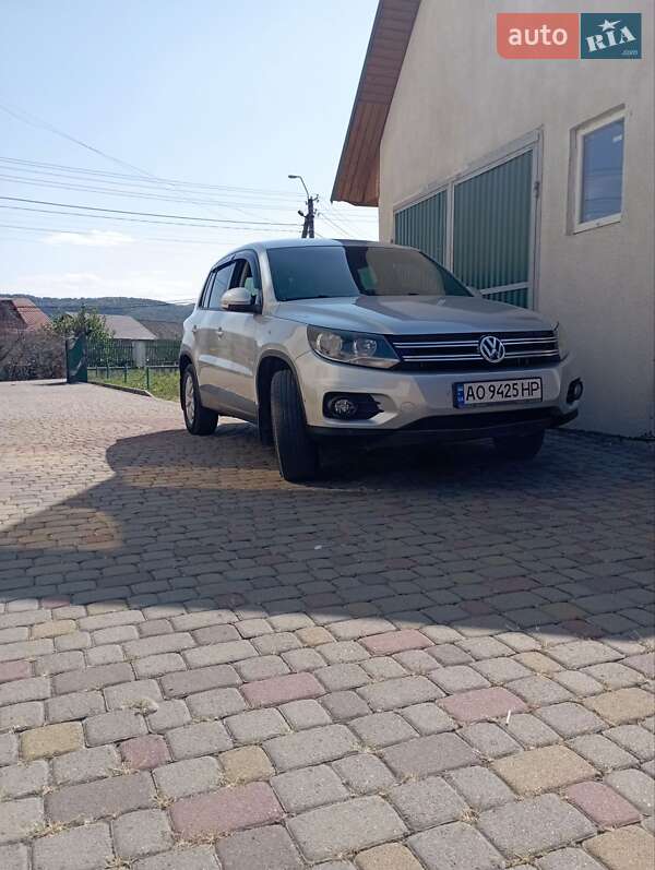 Volkswagen Tiguan 2012