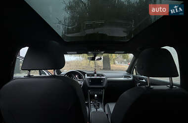 Внедорожник / Кроссовер Volkswagen Tiguan 2020 в 