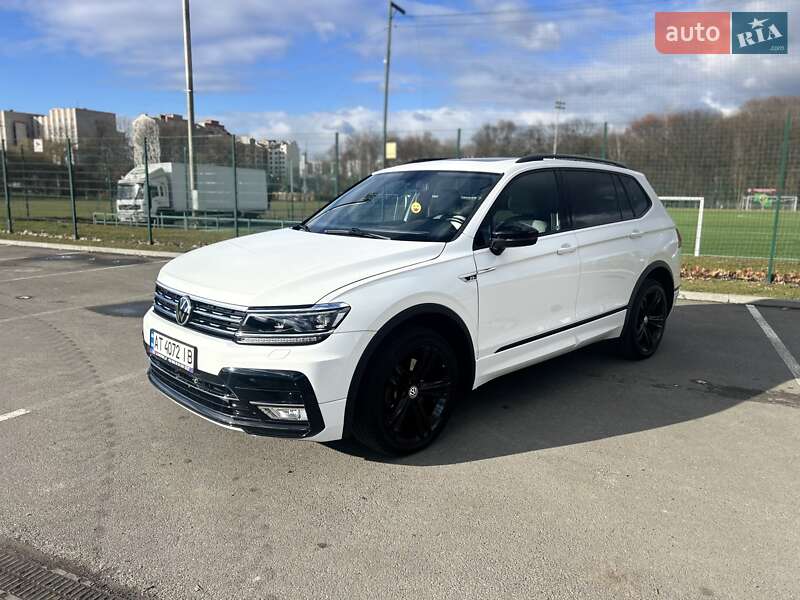 Внедорожник / Кроссовер Volkswagen Tiguan 2019 в Ивано-Франковске