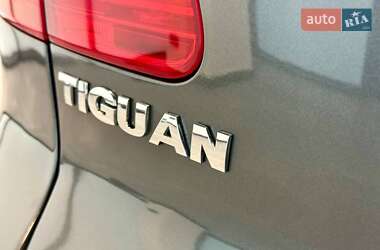 Внедорожник / Кроссовер Volkswagen Tiguan 2012 в Львове